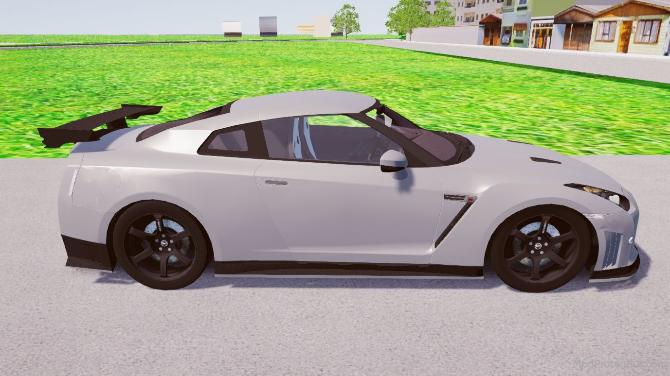 Foto dari Nissan GTR R35 3